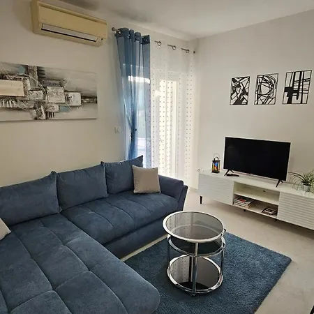 Lidija Apartment